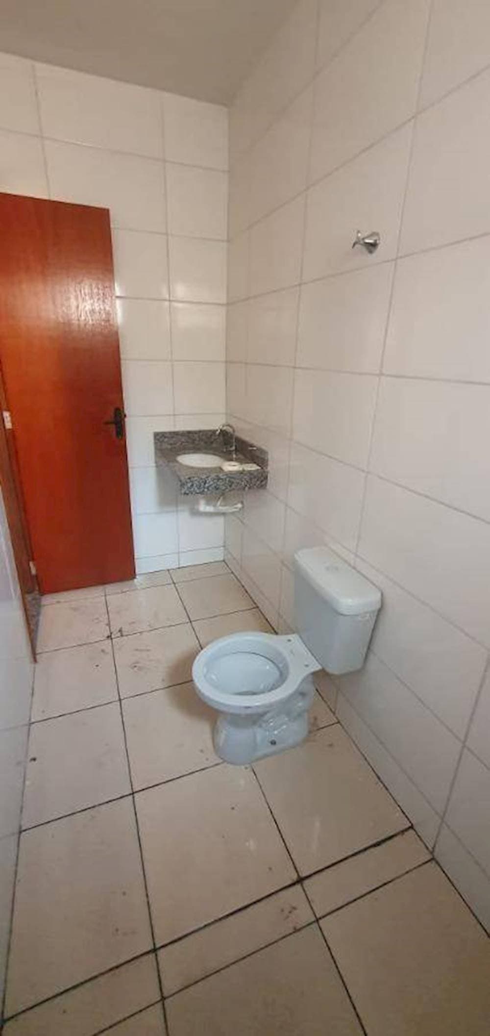Foto 7 de 13: Casa em leilão em Santa Helena de Goiás - GO — Casa de condomínio em São Paulo - Santa Helena De Goiás/GO