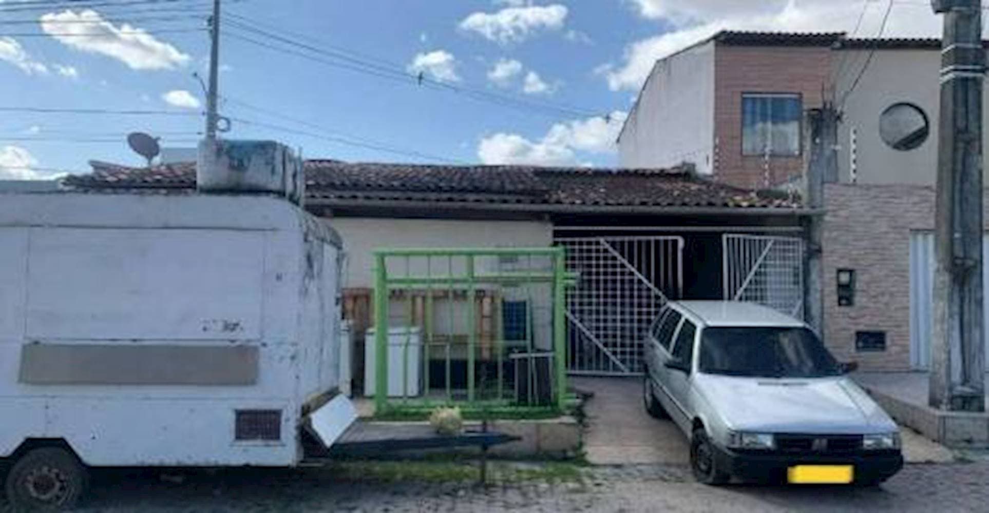 Foto 5 de 6: Casa em leilão em Feira de Santana - BA — Casa no Jardim Acacia - Feira De Santana/BA
