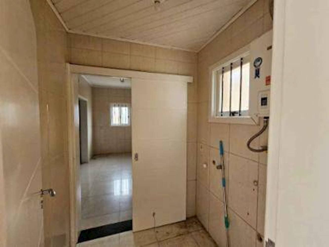 Foto 30 de 33: Casa em leilão em Canoas - RS — Casa em Estância Velha - Canoas/RS