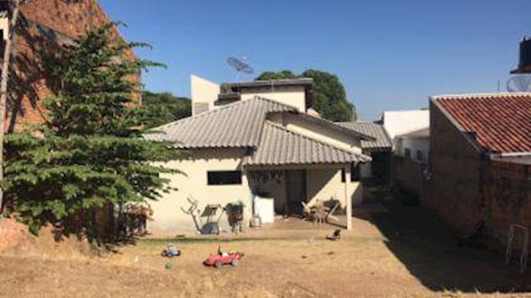 Foto 14 de 50: Casa em leilão em Camapuã - MS — Casa no Centro de Camapuã/MS