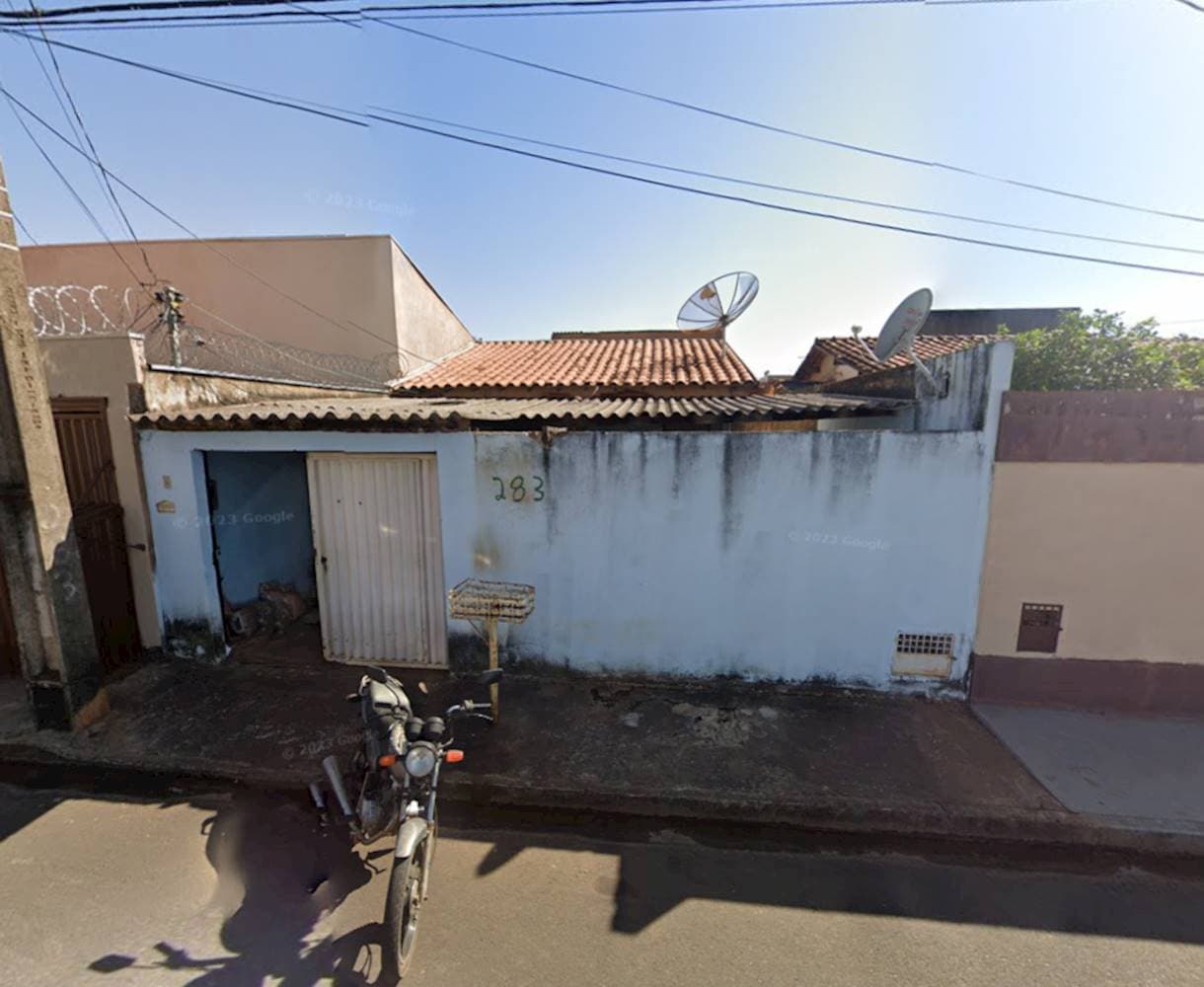 Foto 2 de 6: Casa em leilão em Uberaba - MG — Casa no José Vallim de Mello I em Uberaba/MG