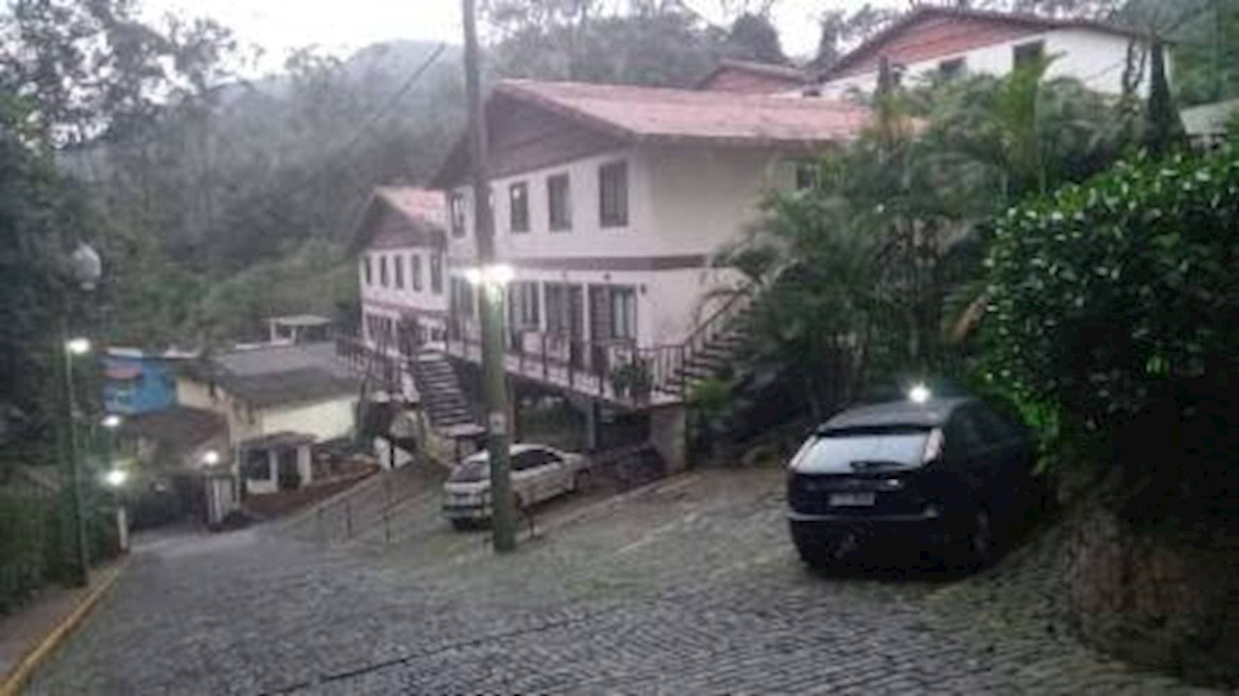 Foto 1 de 15: Apartamento em leilão em Petrópolis - RJ — Apartamento em Quitandinha - Petrópolis/RJ