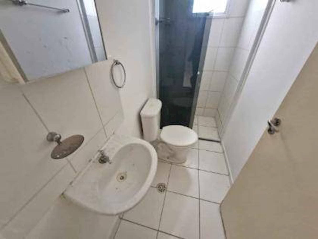 Foto 9 de 14: Casa em leilão em Cotia - SP — Casa em Condomínio na Água Espraiada (Caucaia Do Alto) - Cotia/SP