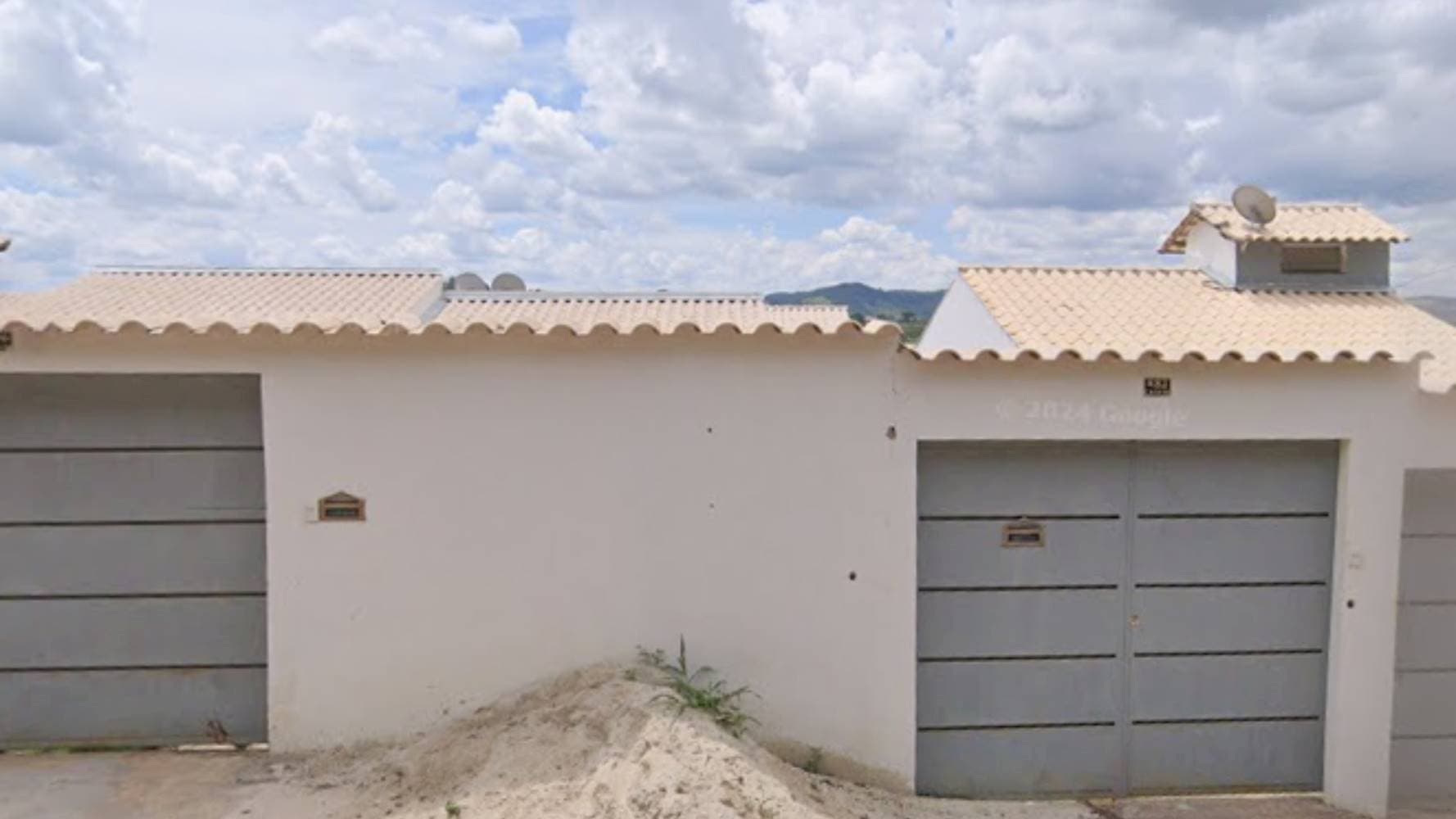 Foto 2 de 6: Casa em leilão em Mateus Leme - MG — Casa em Planalto - Mateus Leme/MG