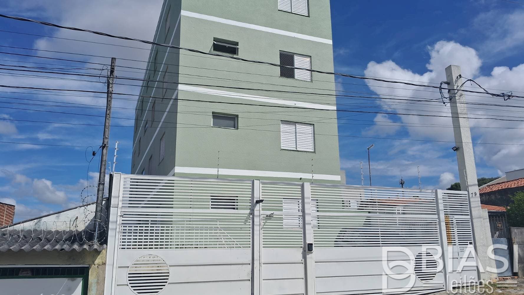 Foto 1 de 6: Apartamento em leilão em Sorocaba - SP — Apartamento no "Condomínio Residencial Zulmira" - Jardim Zulmira - Sorocaba/SP