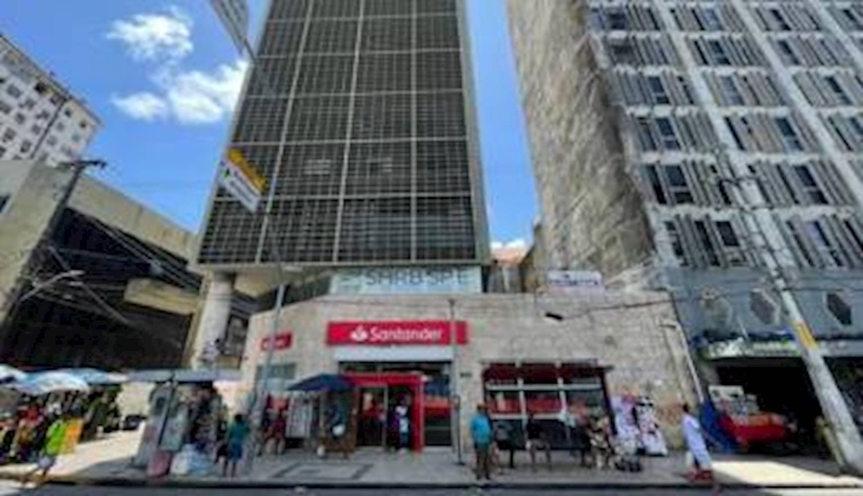 Foto 1 de 15: Comercial em leilão em Recife - PE — Loja Comercial em Santo Antônio - Recife/PE