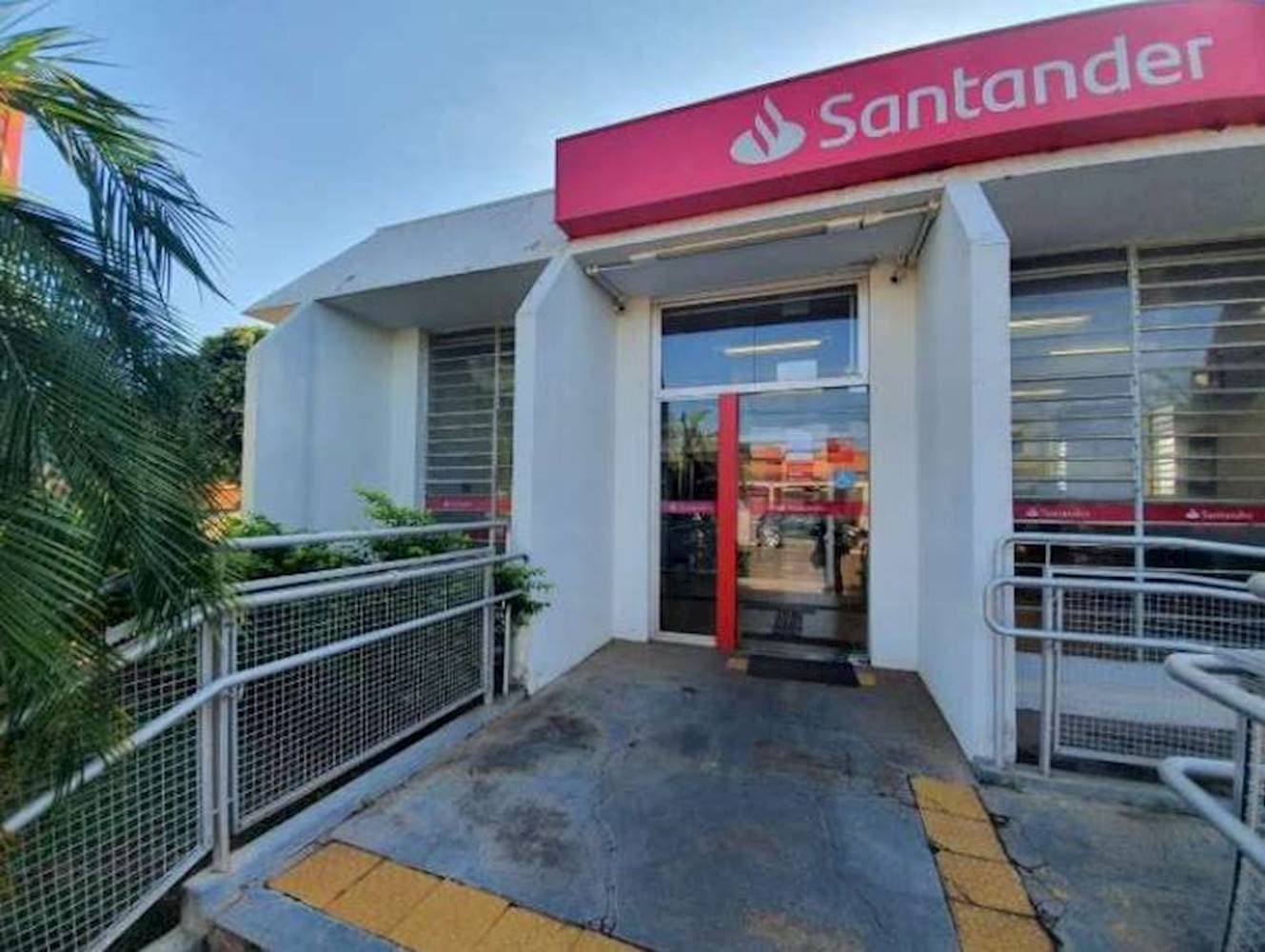 Foto 6 de 9: Comercial em leilão em Caiuá - SP — Imóvel Comercial no Centro de Caiuá/SP
