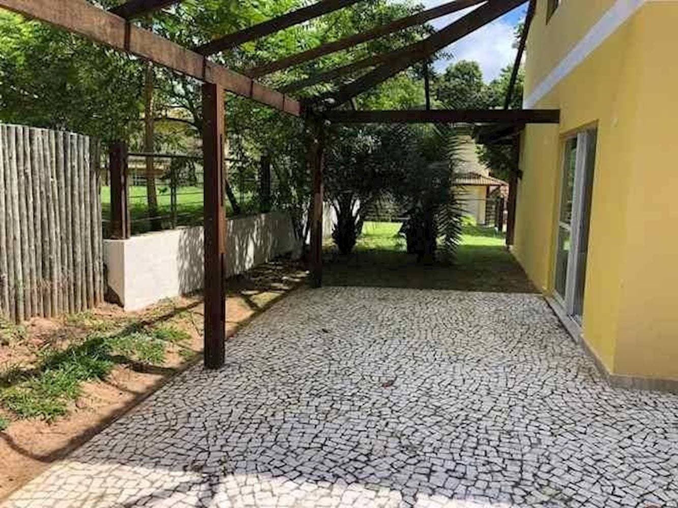 Foto 4 de 18: Casa em leilão em Mata de São João - BA — Casa em Açu Da Torre - Mata De São João-BA