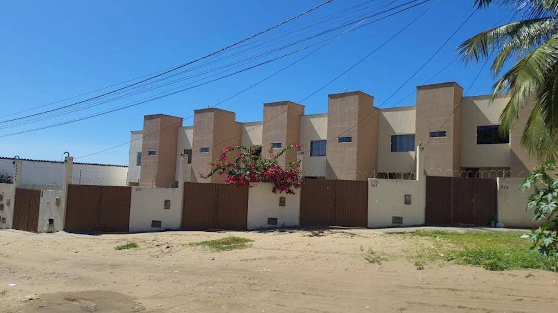 Foto 2 de 25: Casa em leilão em Natal - RN — Casa em Pajucara - Natal/RN