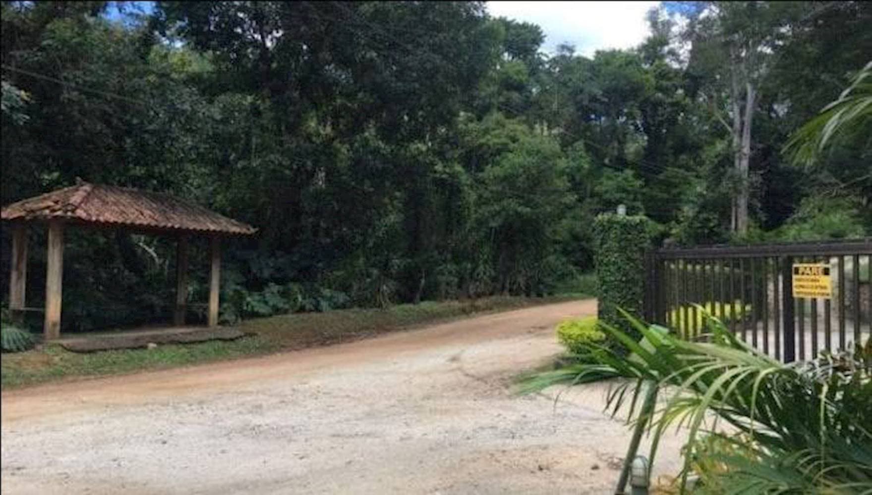 Foto 4 de 36: Casa em leilão em Teresópolis - RJ — Casa de Condomínio na Colonia Alpina em Teresópolis/RJ