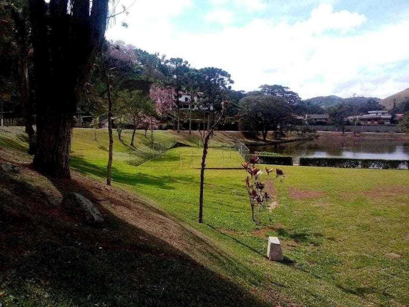 Foto 8 de 36: Casa em leilão em Teresópolis - RJ — Casa de Condomínio na Colonia Alpina em Teresópolis/RJ