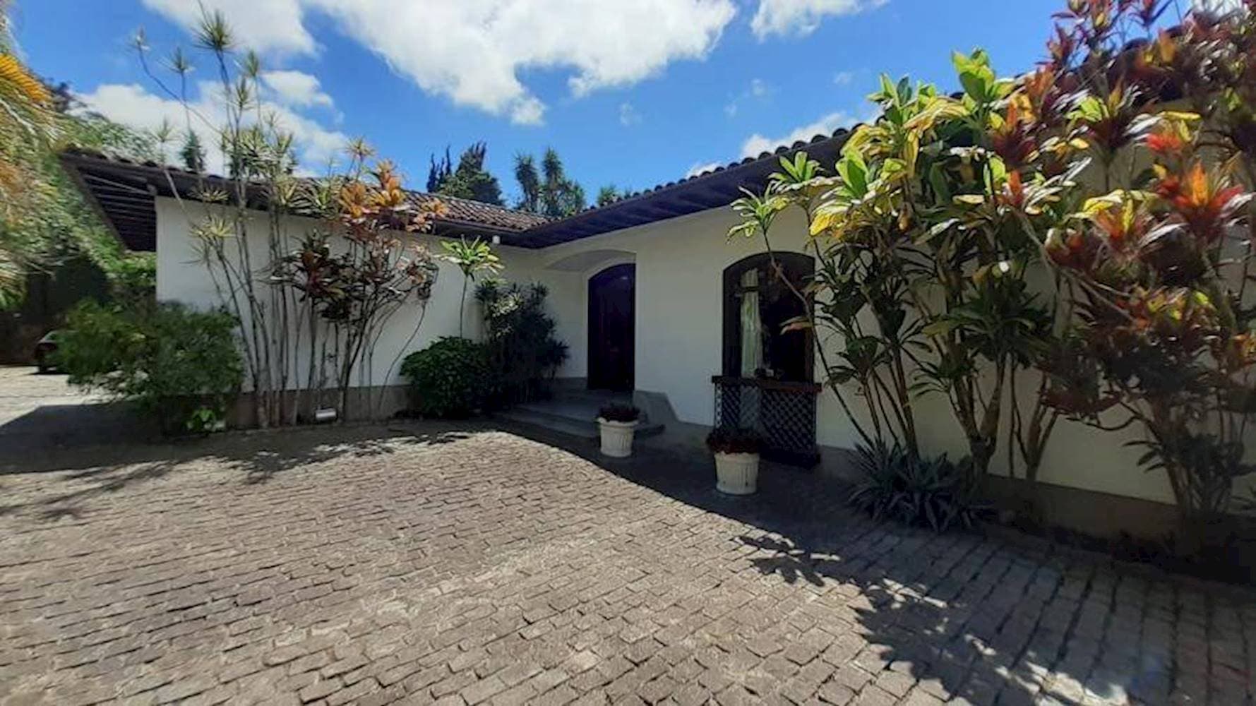 Foto 5 de 15: Casa em leilão em Petrópolis - RJ — Casa em Valparaíso - Petrópolis/RJ