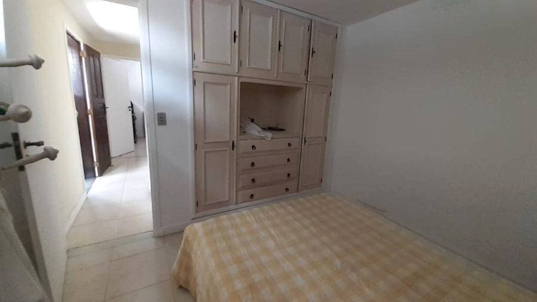 Foto 12 de 15: Casa em leilão em Petrópolis - RJ — Casa em Valparaíso - Petrópolis/RJ