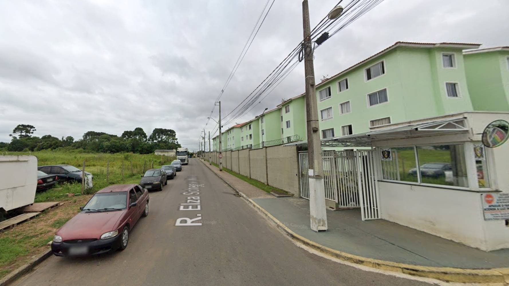 Foto 3 de 3: Apartamento em leilão em São José dos Pinhais - PR — Apartamento no "Residencial Moradas da Serra" - Rio Pequeno - São José dos Pinhais/PR