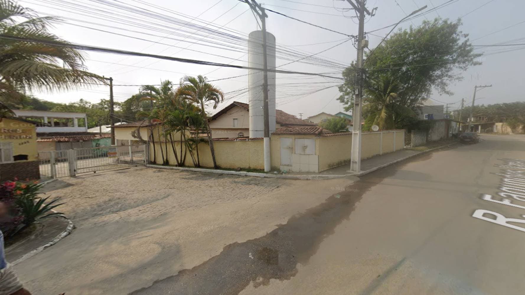 Foto 4 de 4: Casa em leilão em Itaboraí - RJ — Casa no Retiro em Itaboraí/RJ