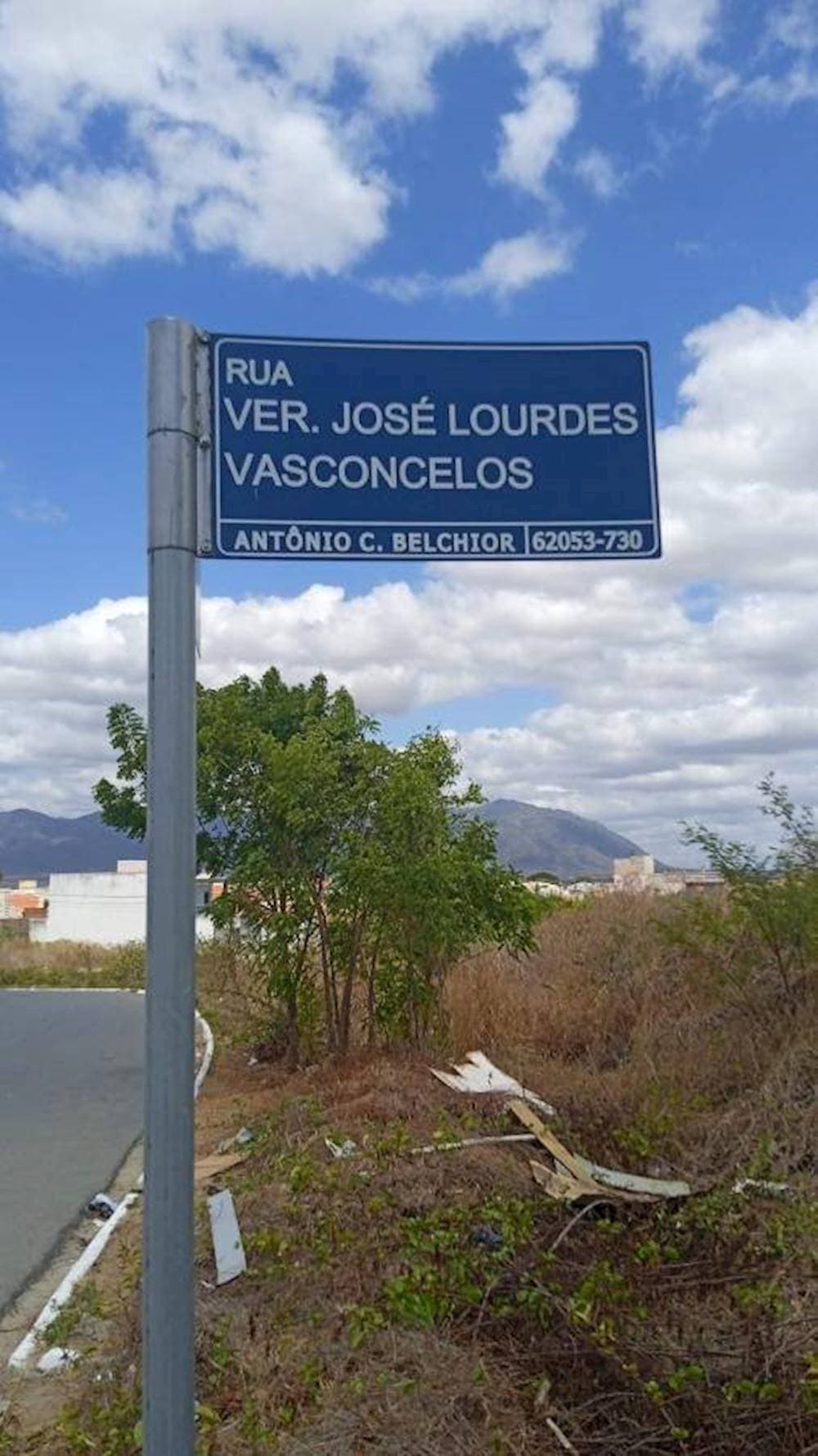 Foto 3 de 15: Casa em leilão em Sobral - CE — Casa no Bairro das Nações em Sobral/CE