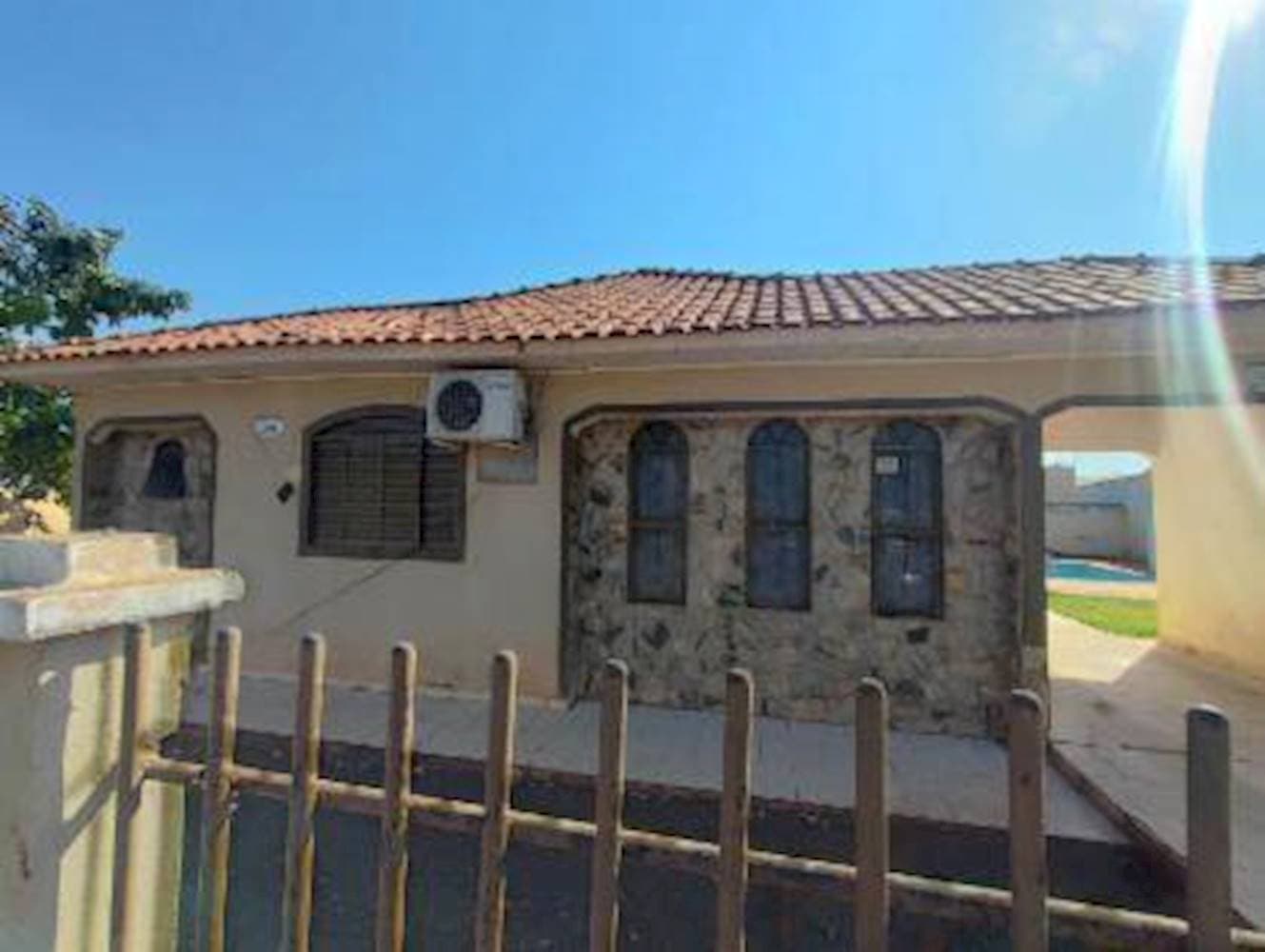 Foto 3 de 13: Casa em leilão em Ângulo - PR — Casa no Centro de Ângulo/PR