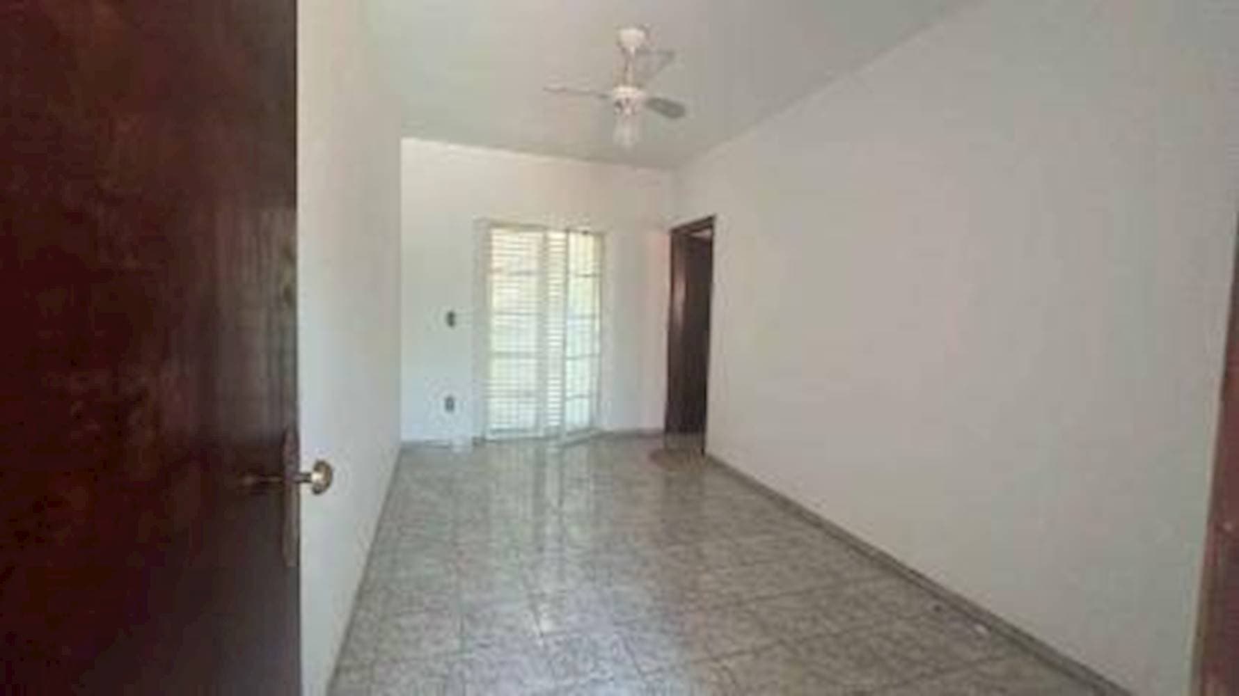 Foto 14 de 29: Casa em leilão em Tupã - SP — Casa na Vila Bandeirantes - Tupã/SP