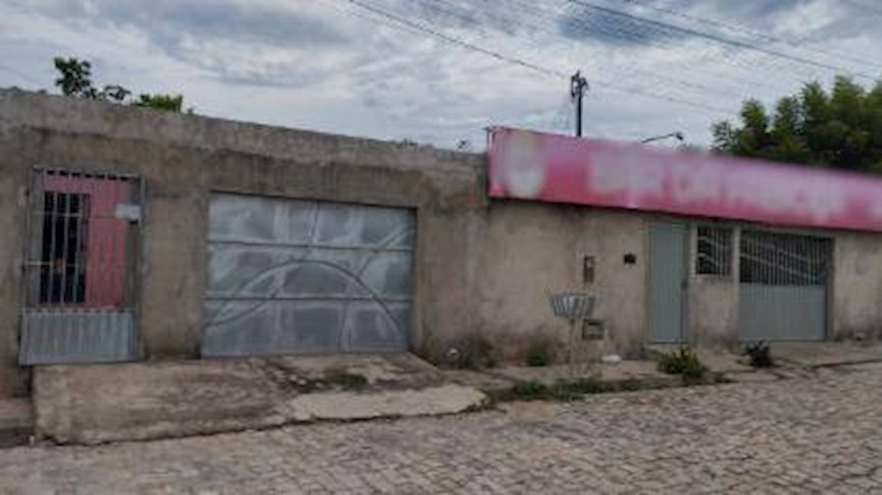 Foto 2 de 5: Casa em leilão em Floriano - PI — Casa no Meladão em Floriano/PI