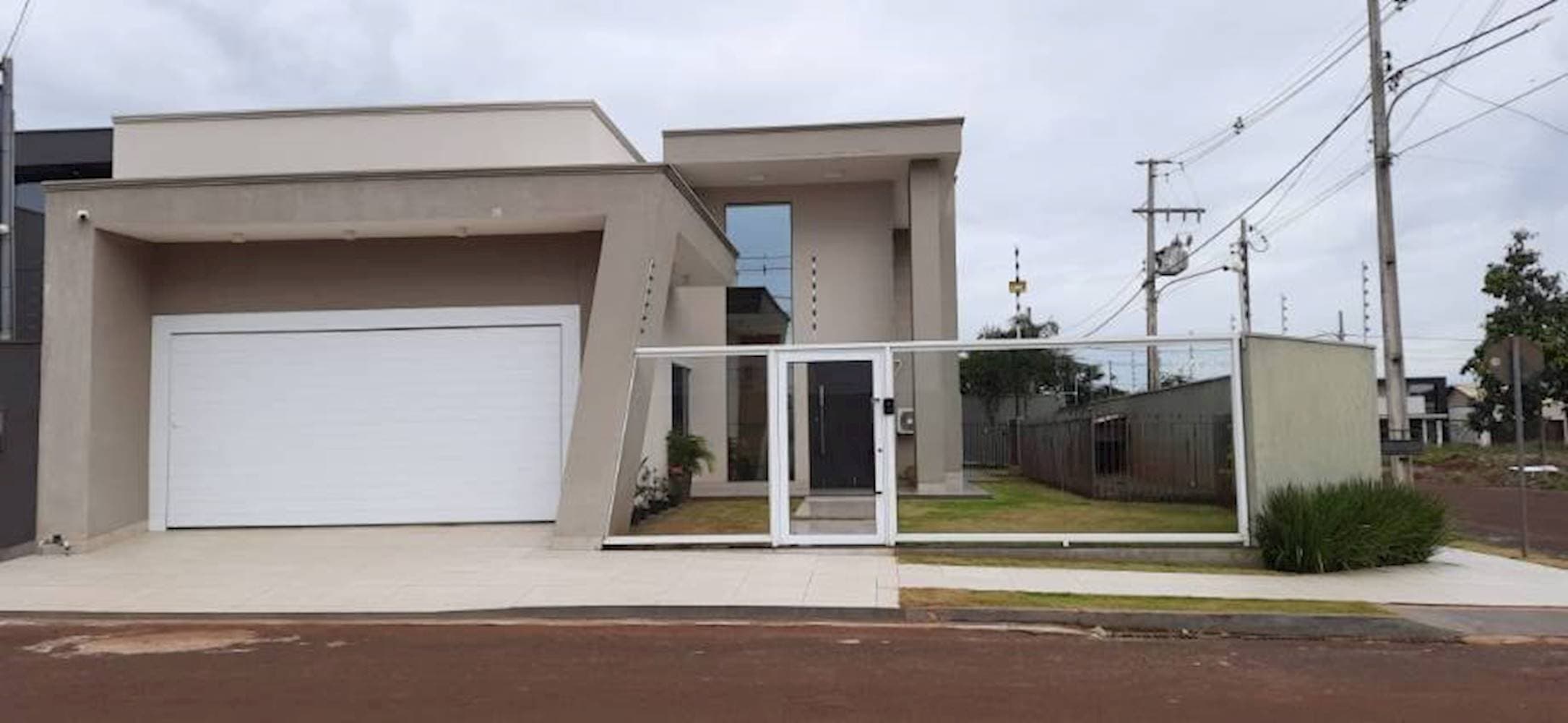 Foto 1 de 10: Casa em leilão em Tangará Da Serra - MT — Casa no Jardim São Paulo - Tangará Da Serra/MT