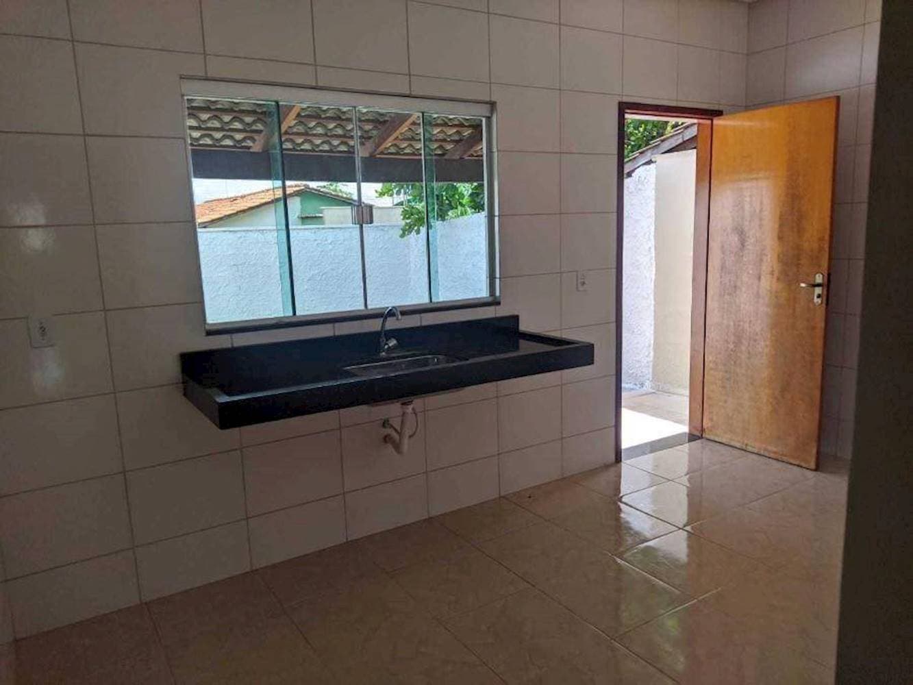 Foto 10 de 22: Casa em leilão em Trindade - GO — Casa em Condomínio - Setor Monte Sinai -  Trindade/GO
