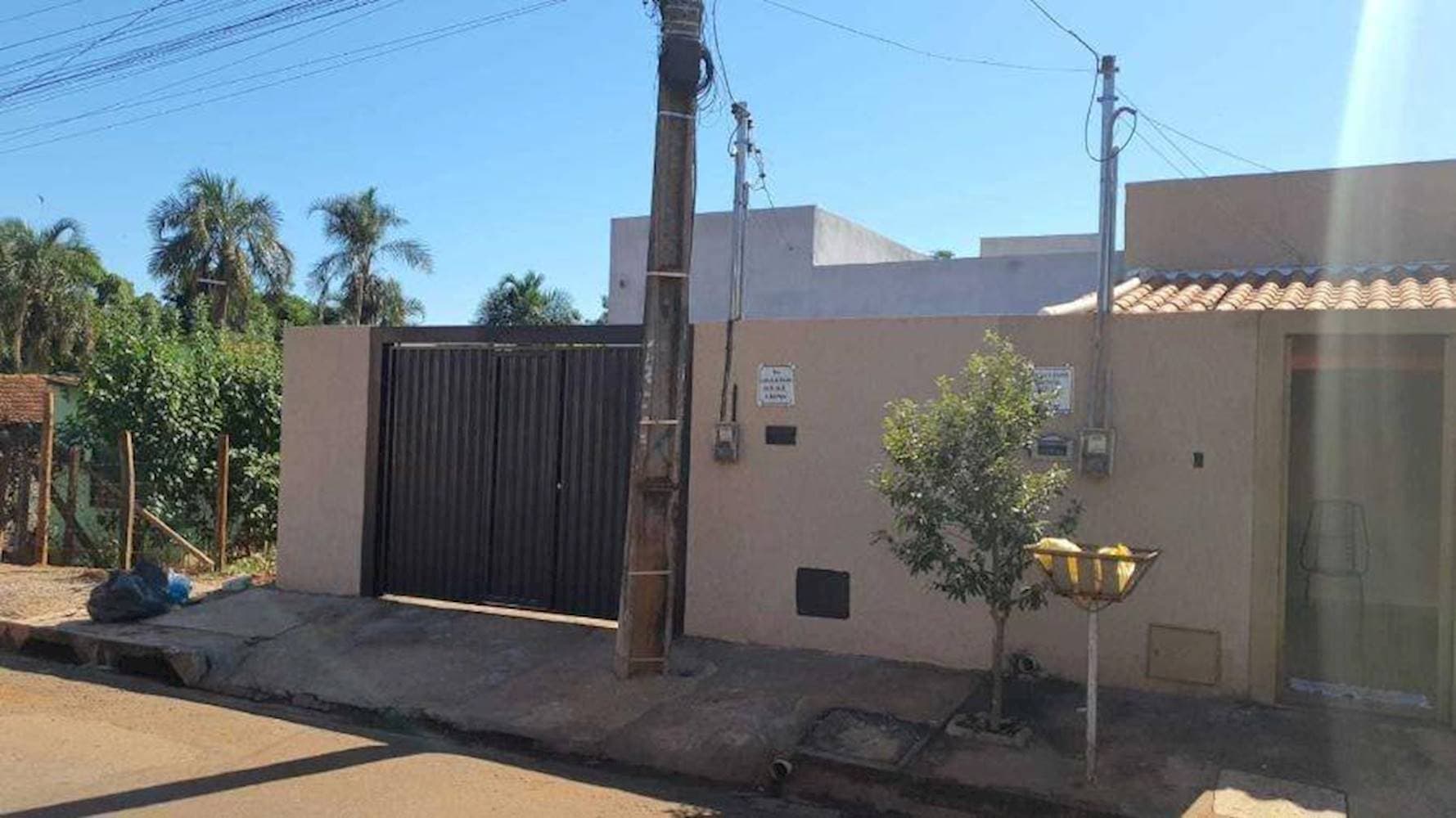 Foto 3 de 4: Casa em leilão em Santa Helena De Goiás - GO — Casa no Condomínio Residencial Mendonça - Bairro São Paulo - Santa Helena de Goiás/GO