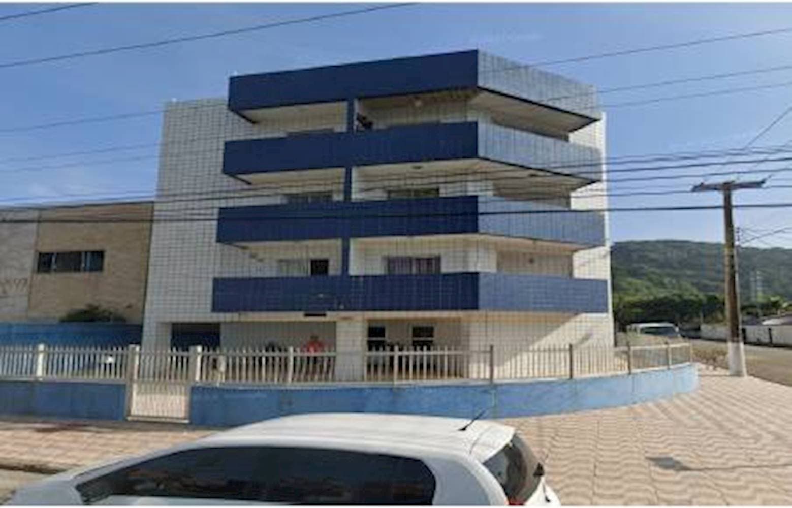 Foto 1 de 7: Apartamento em leilão em Mongaguá - SP — Apartamento no " Edifício Aguapehu Ii" - Jardim Marina - Mongaguá/SP