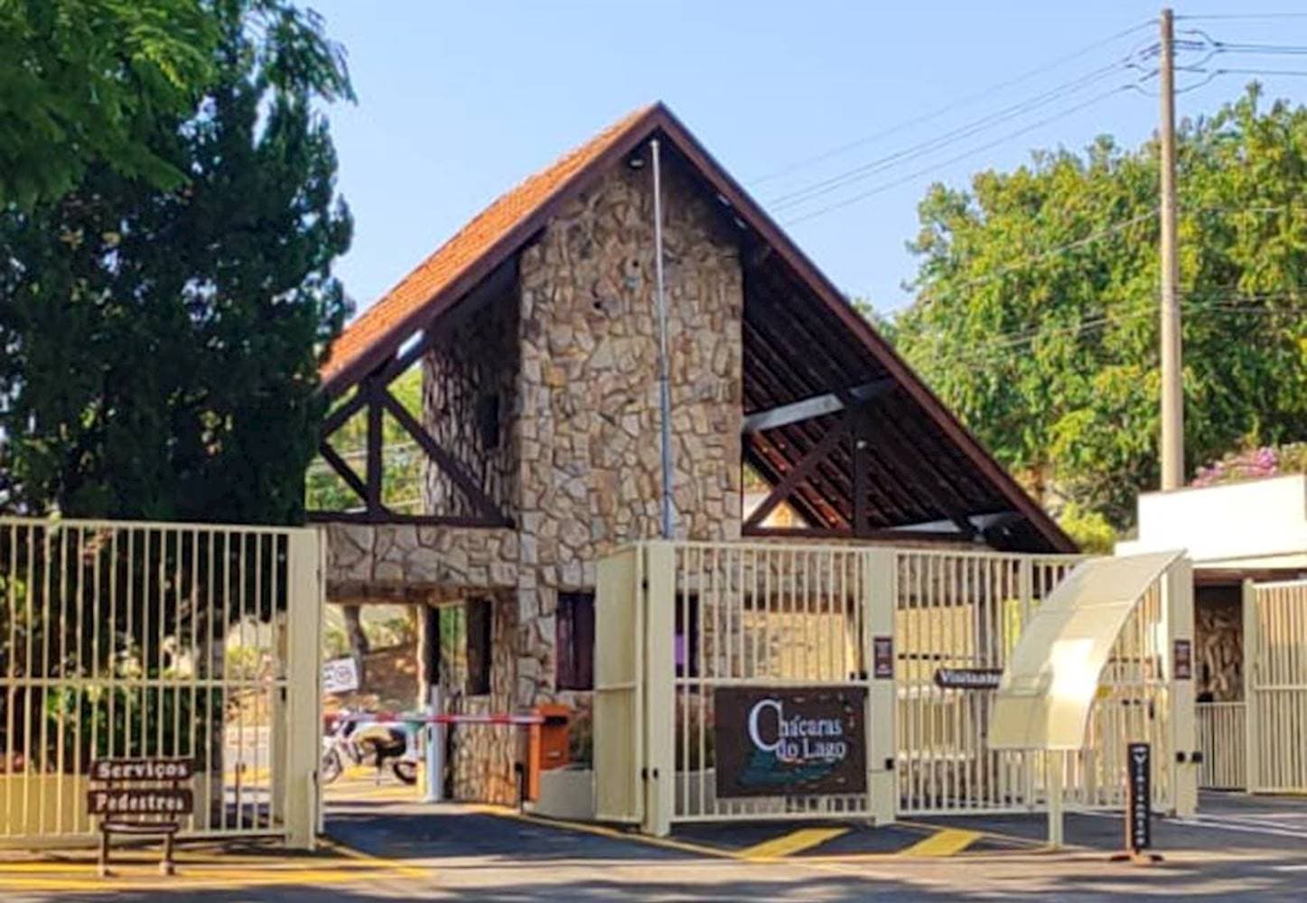 Foto 2 de 15: Casa em leilão em Vinhedo - SP — Casa de Condomínio - Caixa D'água- Vinhedo/SP