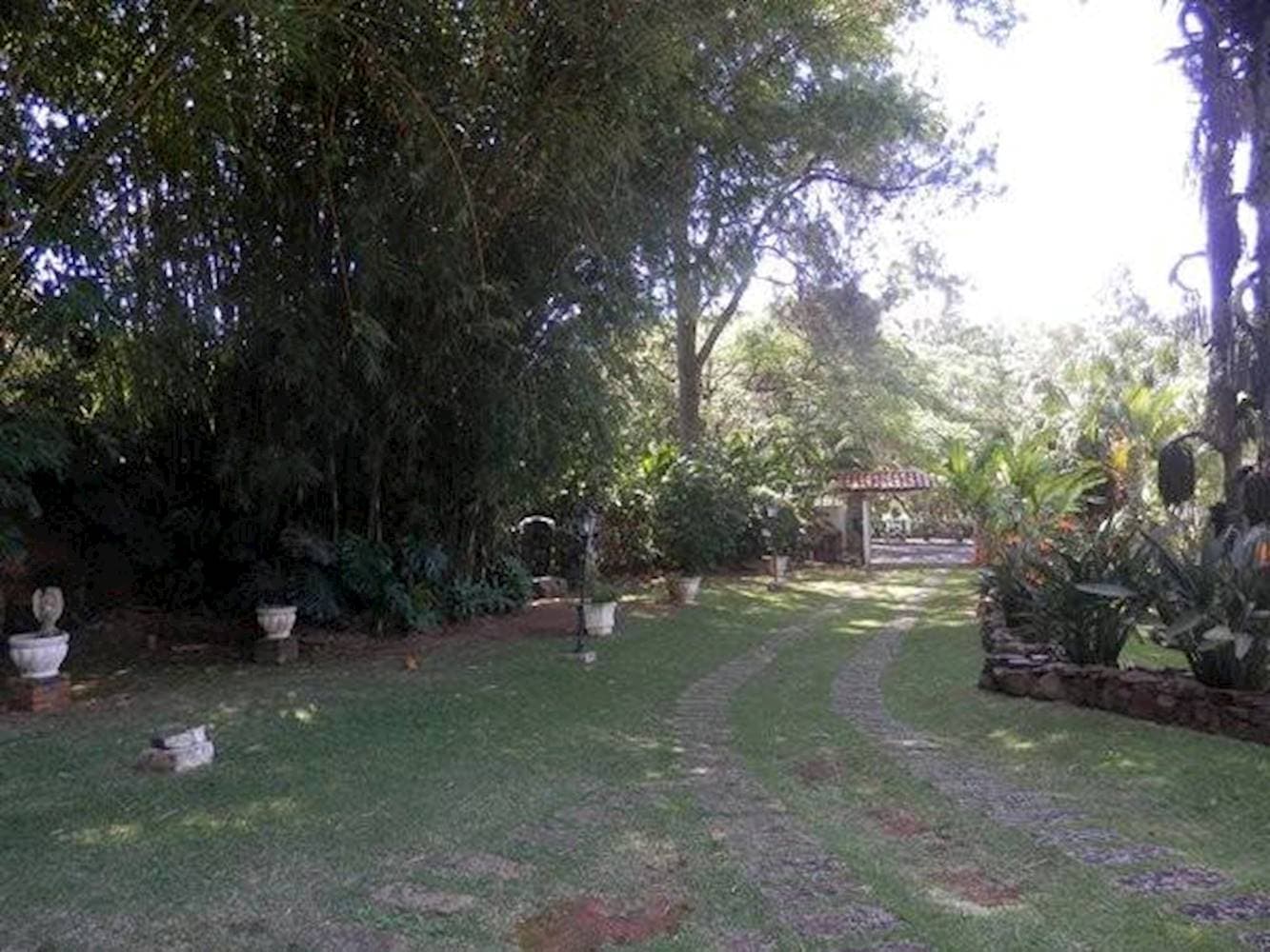 Foto 3 de 15: Casa em leilão em Vinhedo - SP — Casa de Condomínio - Caixa D'água- Vinhedo/SP