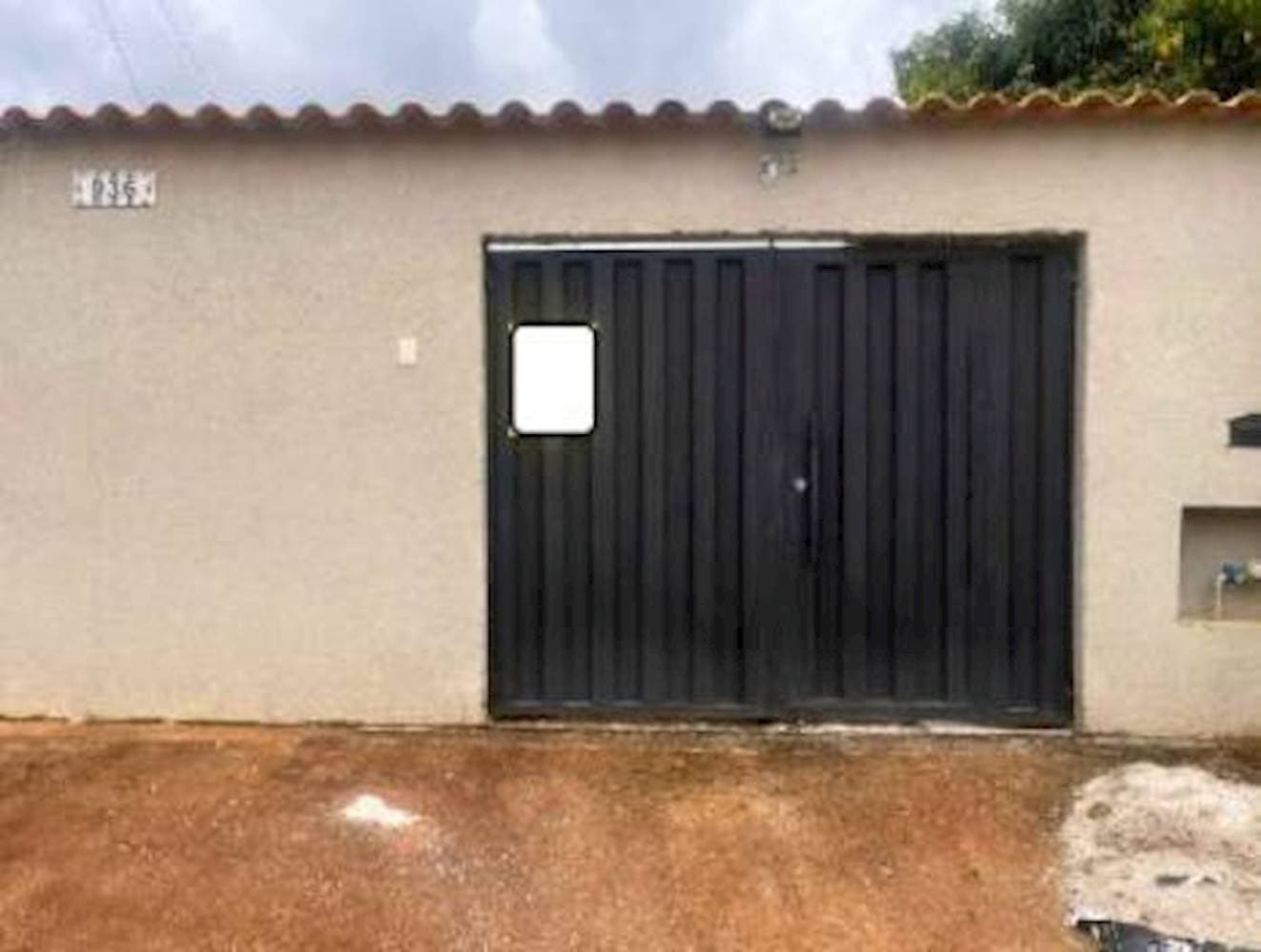 Foto 3 de 3: Casa em leilão em Mateus Leme - MG — Casa no Planalto em Mateus Leme/MG