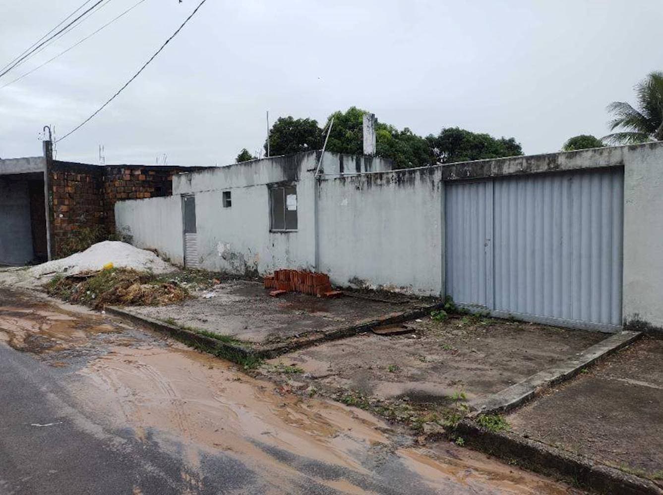 Foto 4 de 19: Casa em leilão em Camaçari - BA — Casa de Condominio no Parque Verde I - Camaçari/BA