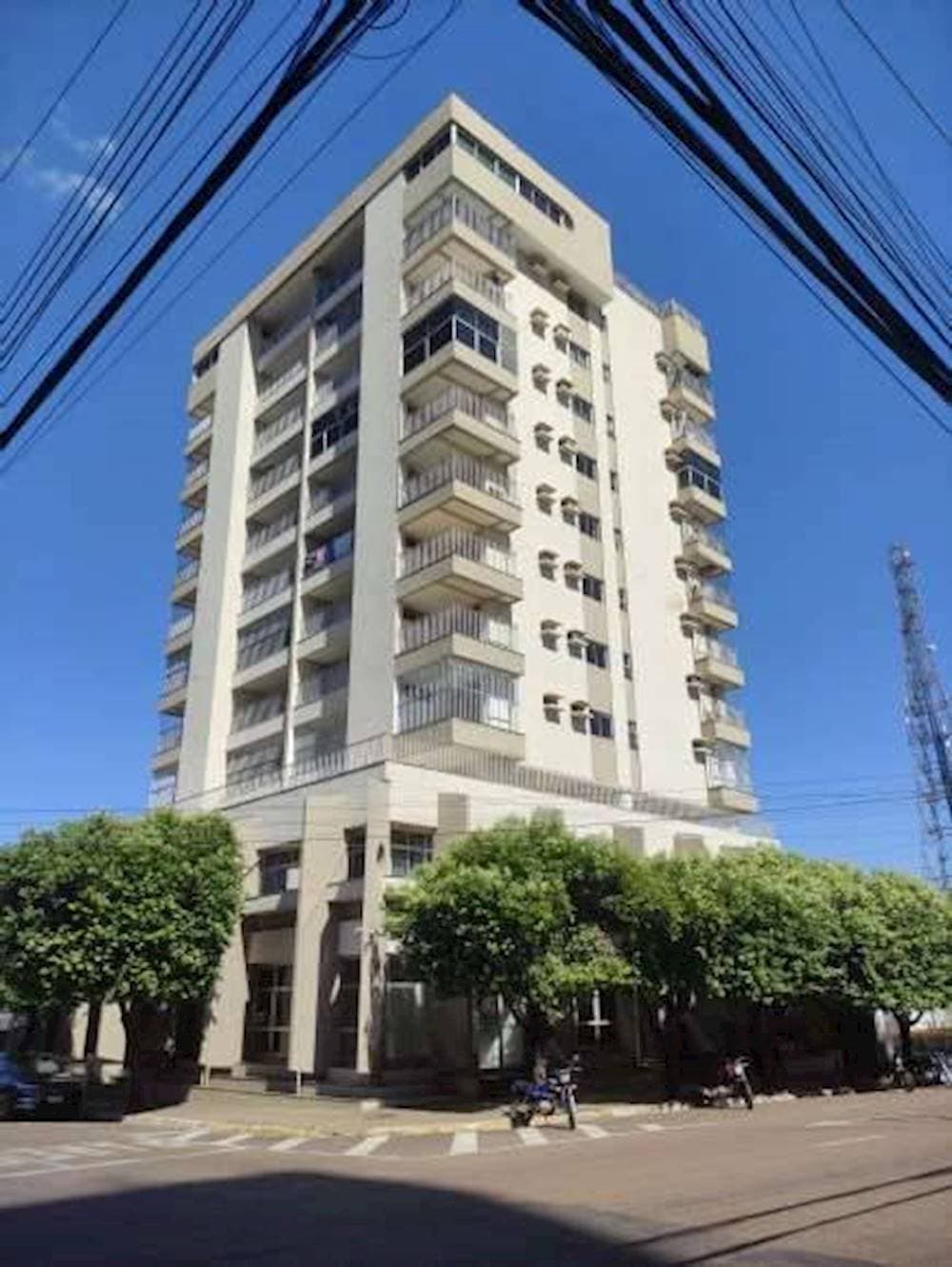 Foto 1 de 4: Apartamento em leilão em Rondonópolis - MT — Apartamento no Centro - Rondonópolis/MT