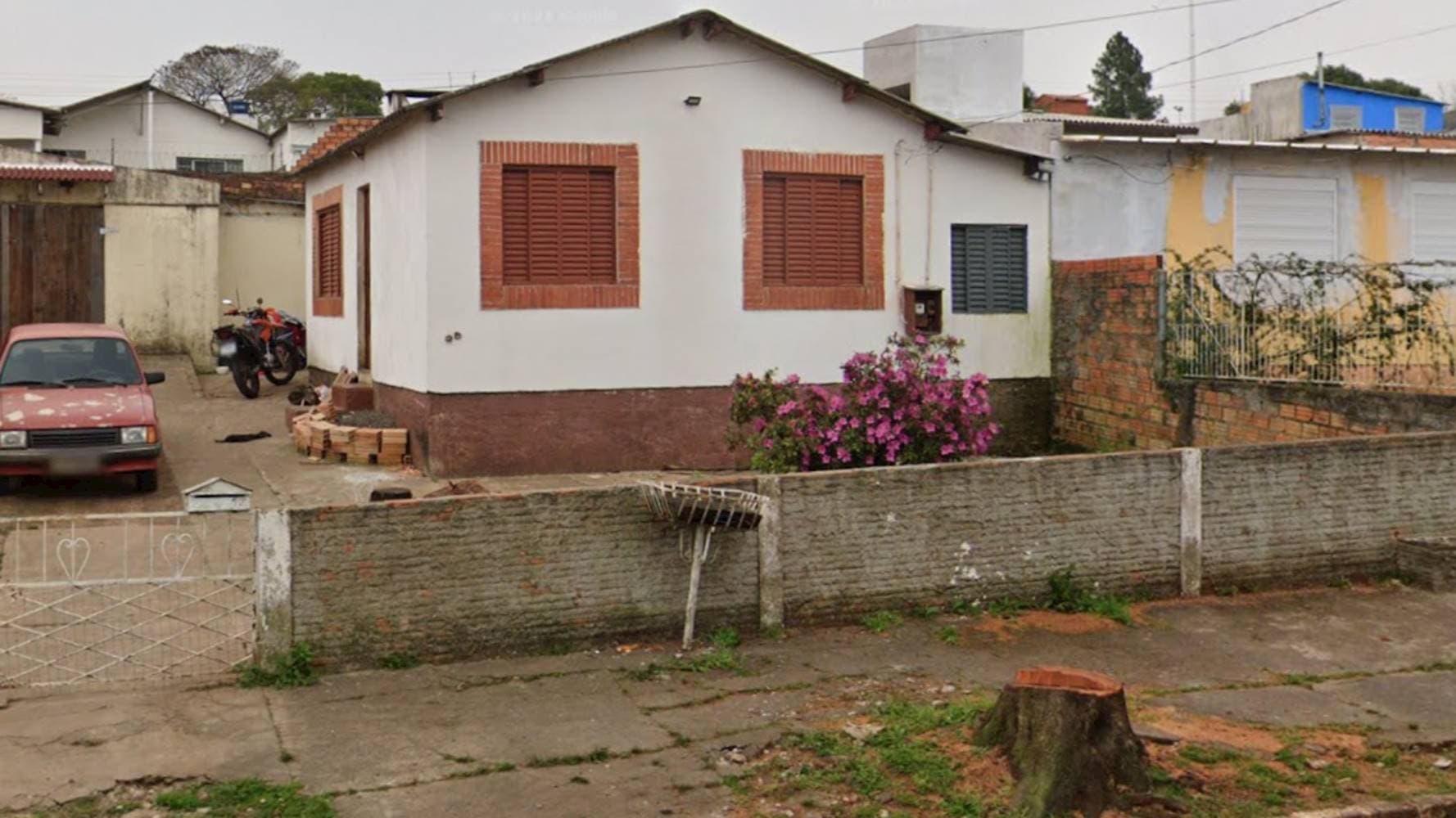 Foto 2 de 5: Casa em leilão em Sant'ana Do Livramento - RS — Casa no Centro de Sant'Ana do Livramento/RS