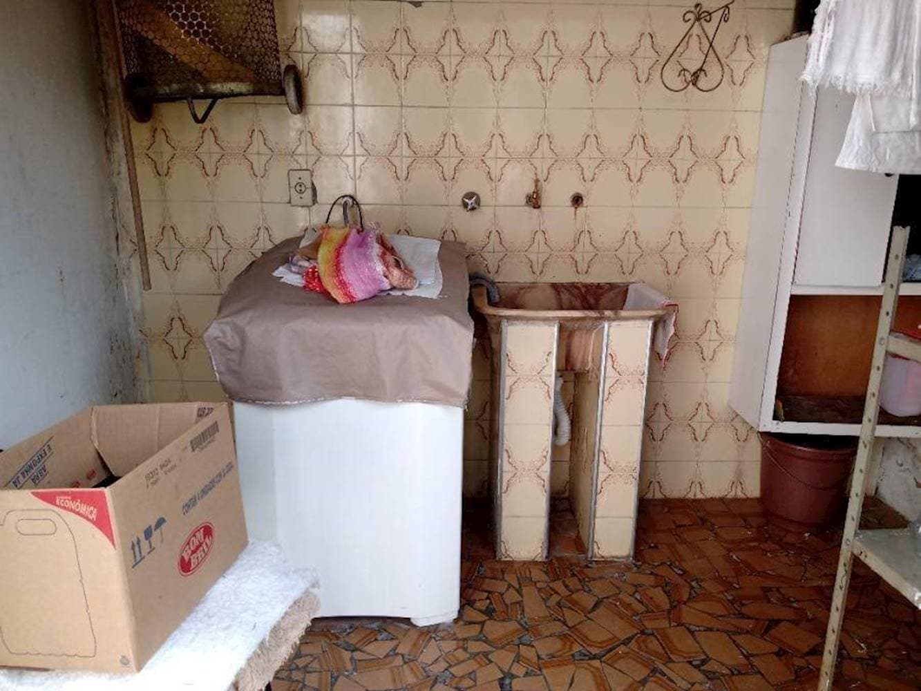 Foto 15 de 16: Casa em leilão em Taubaté - SP — Casa no Centro - Taubaté/SP
