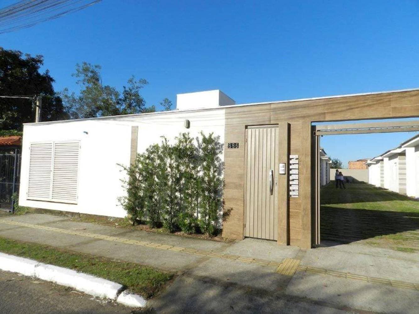 Foto 2 de 17: Casa em leilão em Canoas - RS — Casa no Residencial Gois em Mathias Velho - Canoas/RS