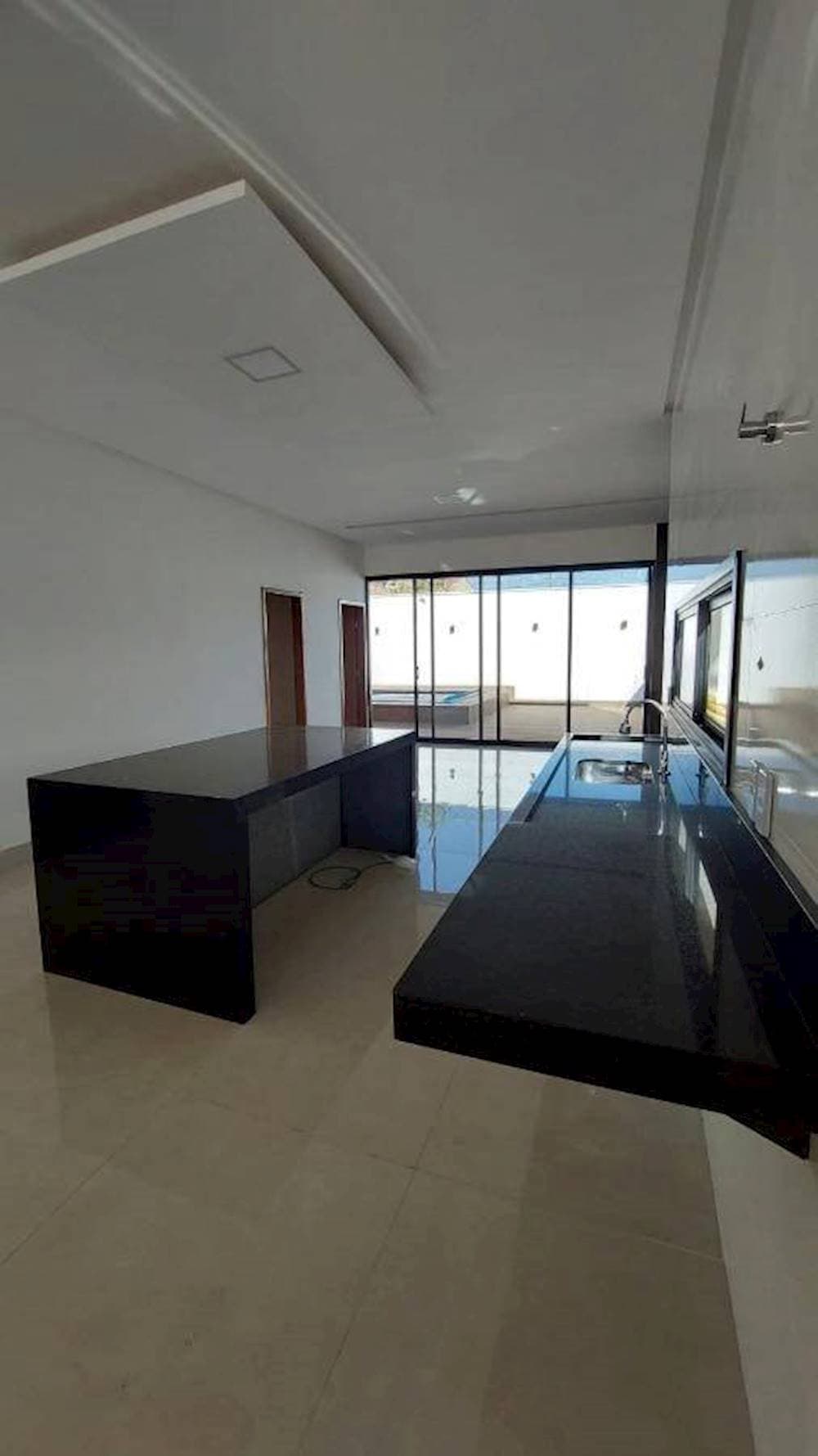Foto 6 de 15: Casa em leilão em Trindade - GO — Casa no Jardim Primavera - Trindade/GO