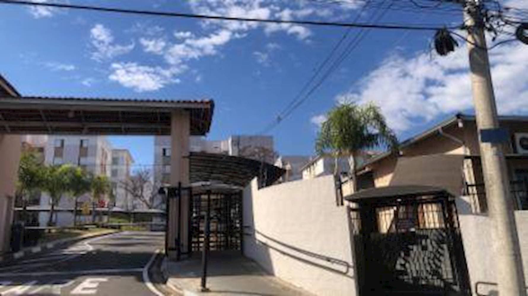 Foto 2 de 4: Apartamento em leilão em Valinhos - SP — Apartamento no "Condomínio Residencial Valinhos" - Sítios Frutal - Valinhos/SP