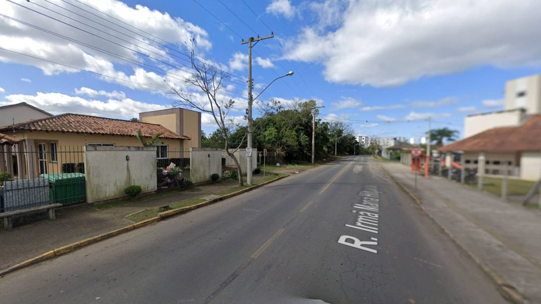 Foto 3 de 4: Casa em leilão em Canoas - RS — Casa no Residencial Villa Florença - Olaria - Canoas/RS