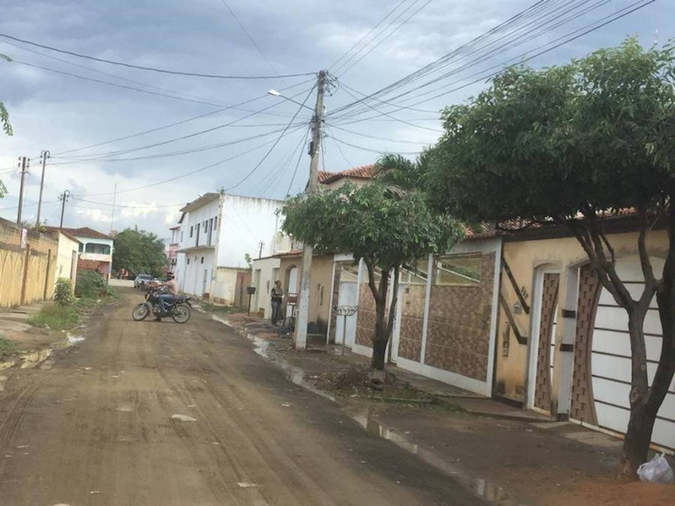 Foto 5 de 12: Casa em leilão em Santa Maria Da Vitória - BA, bairro Parque De Exposicao — Casa no Parque De Exposiçâo - Santa Maria Da Vitória/BA
