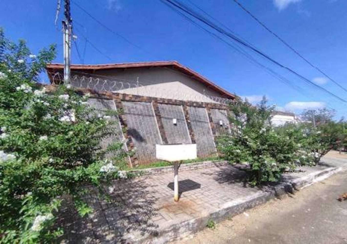 Foto 3 de 19: Casa em leilão em Edéia - GO, bairro Setor Alegrete — Casa no Setor Alegrete - Edéia/GO