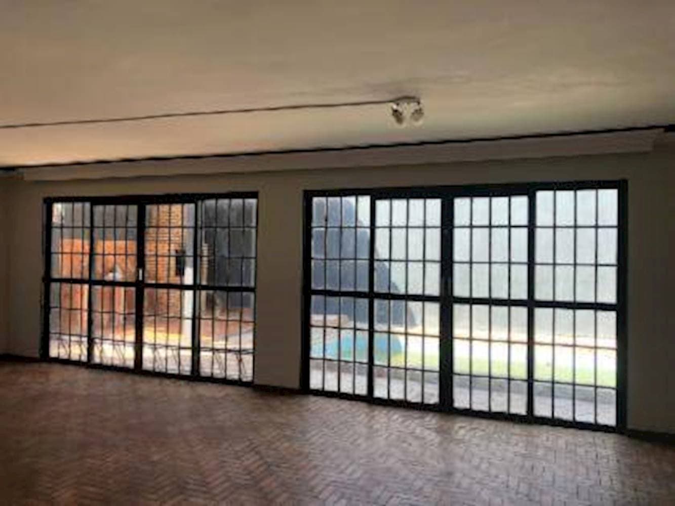 Foto 6 de 15: Casa em leilão em Campo Grande - MS, bairro Vila Santo Andre — Casa na Vila Santo Andre - Campo Grande/MS