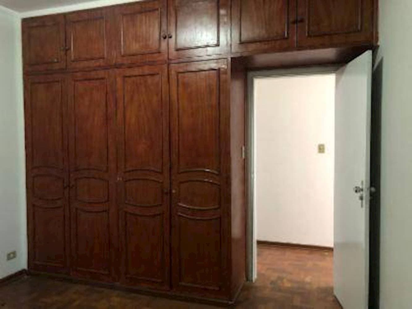 Foto 10 de 15: Casa em leilão em Campo Grande - MS, bairro Vila Santo Andre — Casa na Vila Santo Andre - Campo Grande/MS