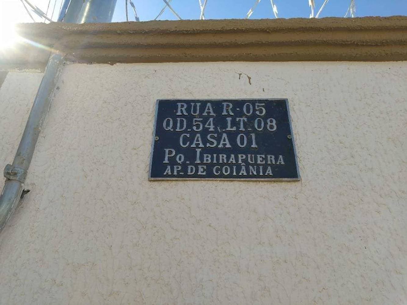 Foto 2 de 15: Casa em leilão em Aparecida De Goiânia - GO, bairro Parque Ibirapuera — Casa de condomínio em Parque Ibirapuera - Aparecida De Goiânia/GO