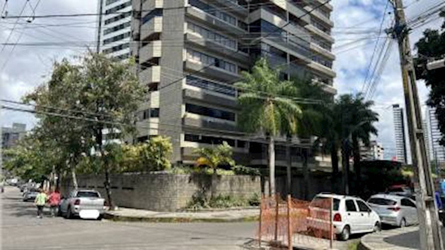 Foto 1 de 5: Apartamento em leilão em Recife - PE, bairro Madalena — Apartamento em Madalena - Recife/PE