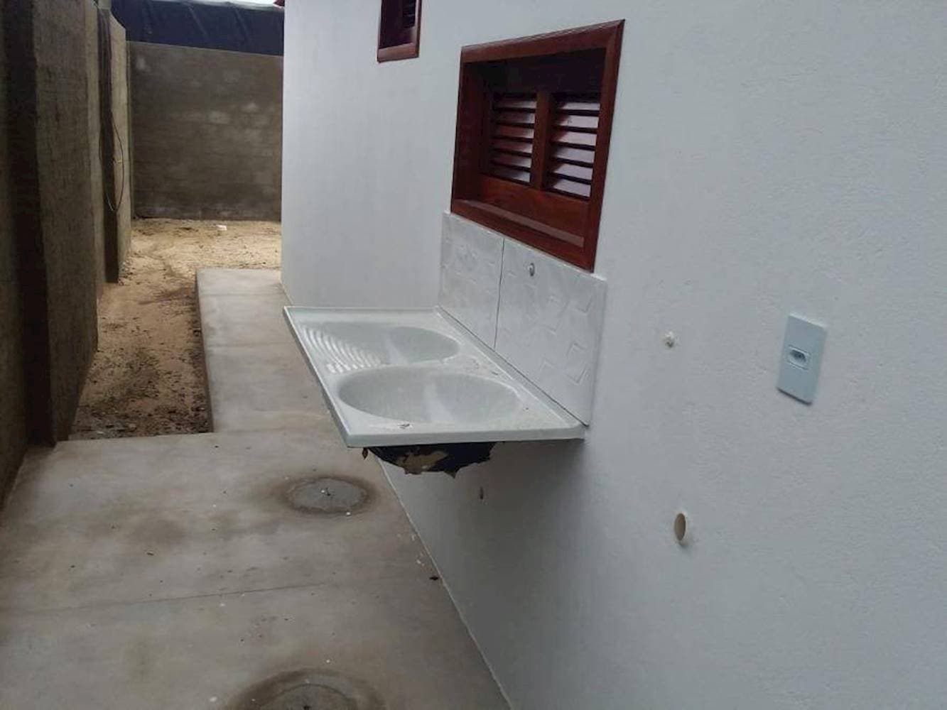 Foto 19 de 30: Casa em leilão em Parnaíba - PI, bairro Dirceu Arcoverde — Casa em Dirceu Arcoverde - Parnaíba/PI
