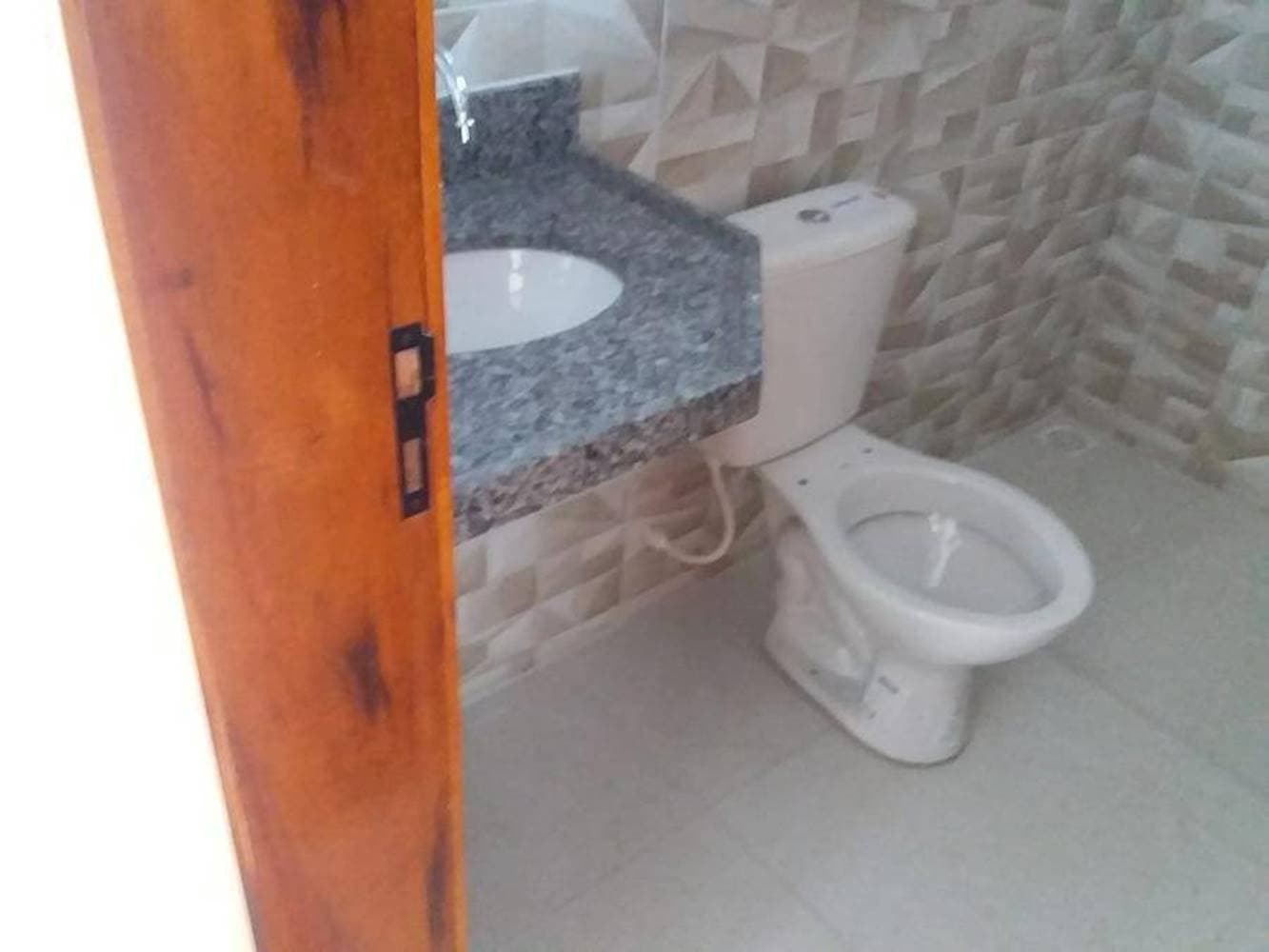 Foto 21 de 30: Casa em leilão em Parnaíba - PI, bairro Dirceu Arcoverde — Casa em Dirceu Arcoverde - Parnaíba/PI