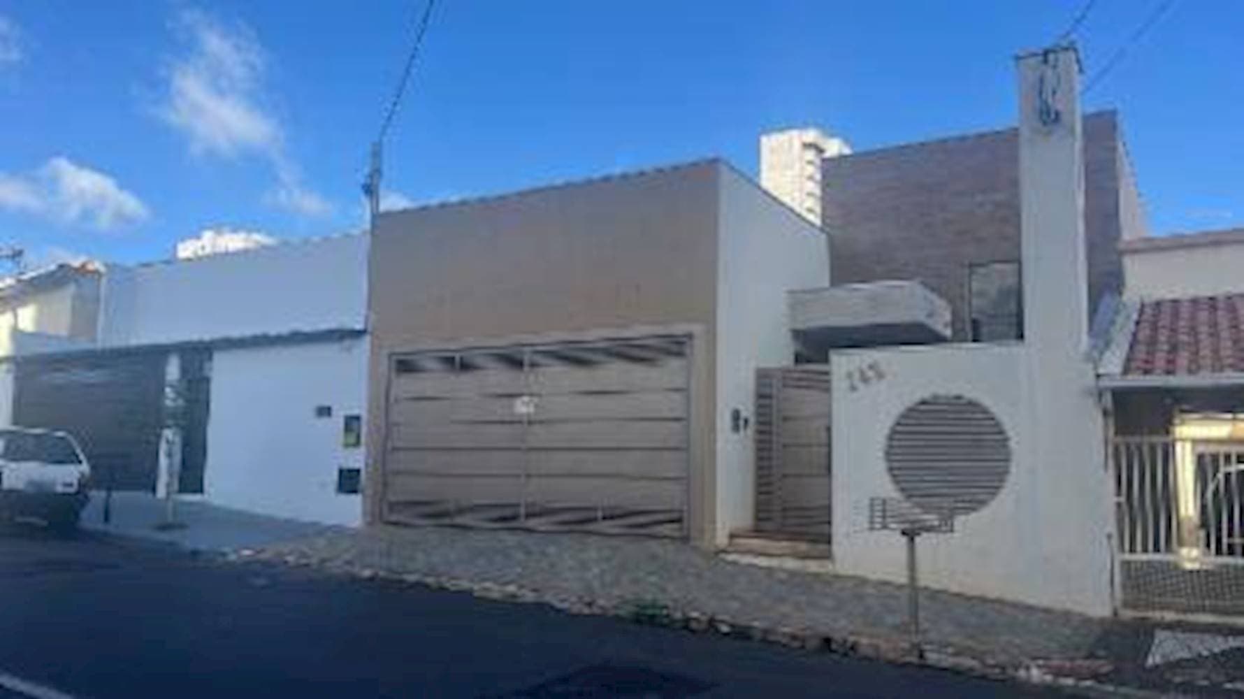 Foto 2 de 3: Casa em leilão em Tupã - SP, bairro Centro — Casa no Centro  - Tupã/SP