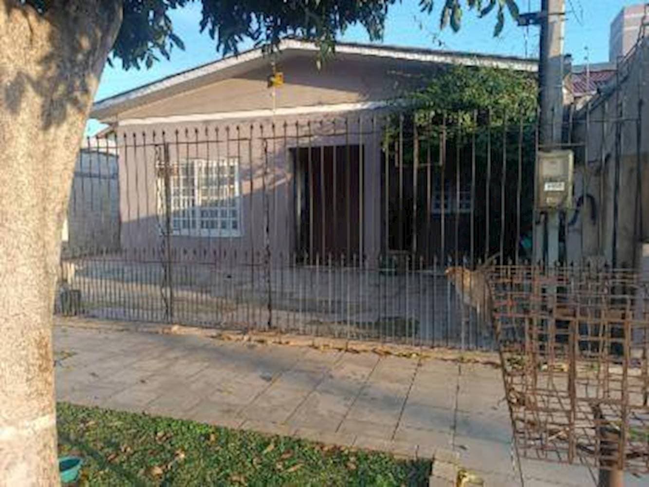 Foto 1 de 3: Casa em leilão em Canoas - RS, bairro Igara — Casa em Igara - Canoas/RS