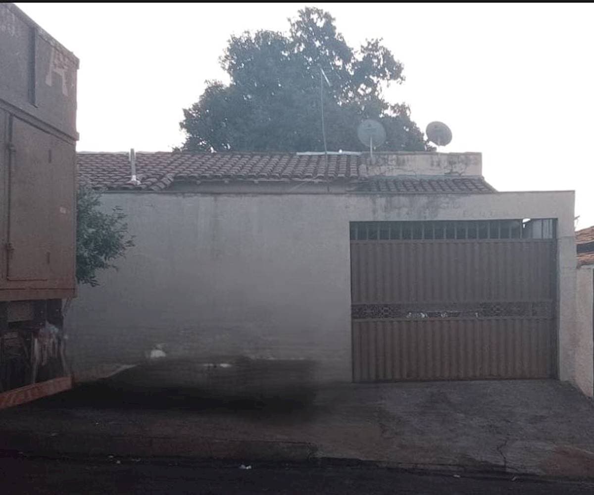 Foto 1 de 5: Casa em leilão em Santa Helena De Goiás - GO, bairro Brasil — Casa no Bairro Brasil - Santa Helena De Goiás/GO
