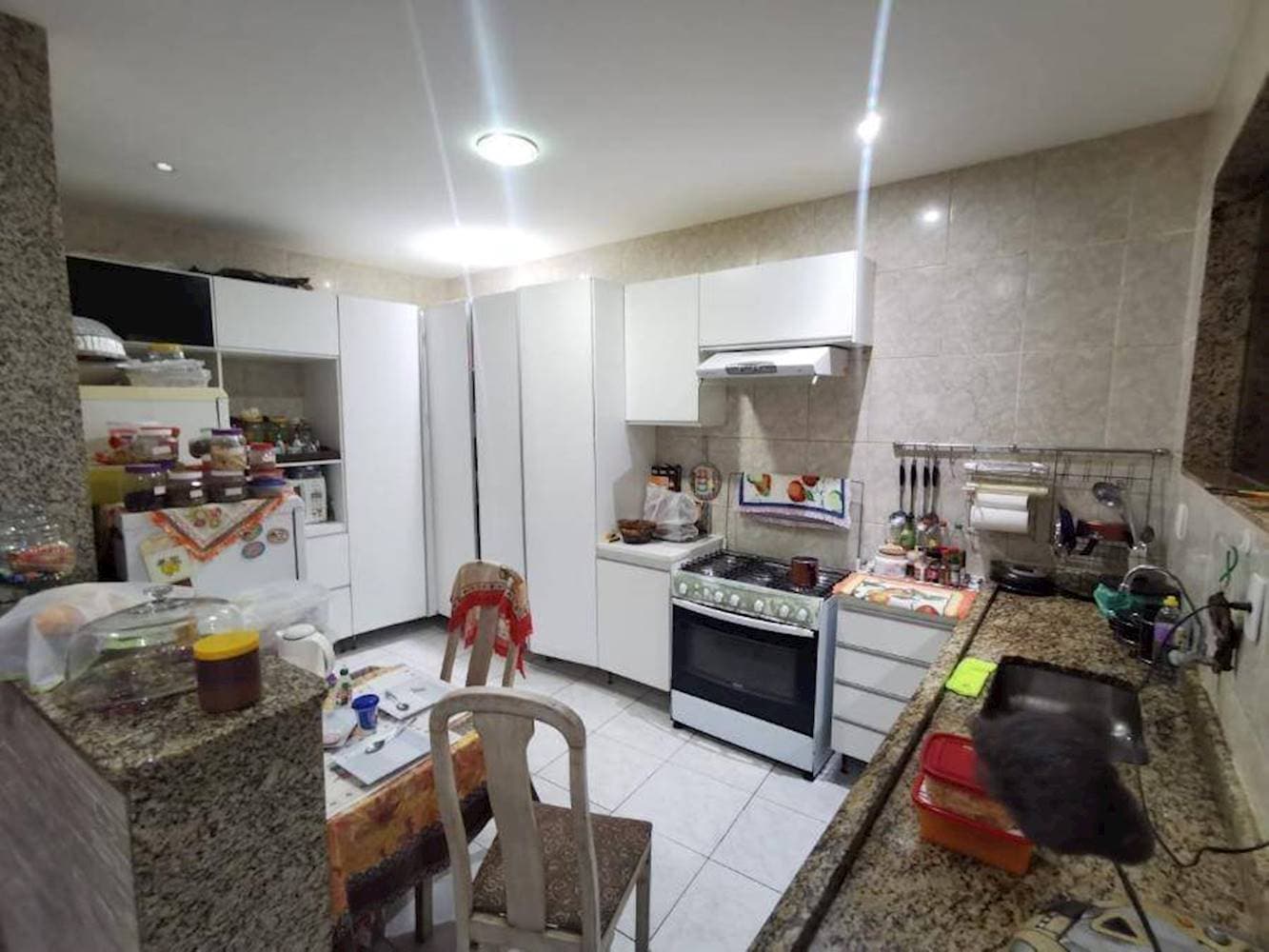 Foto 11 de 18: Casa em leilão em Nilópolis - RJ, bairro Cabral — Casa em Condomínio em Cabral - Nilópolis/RJ